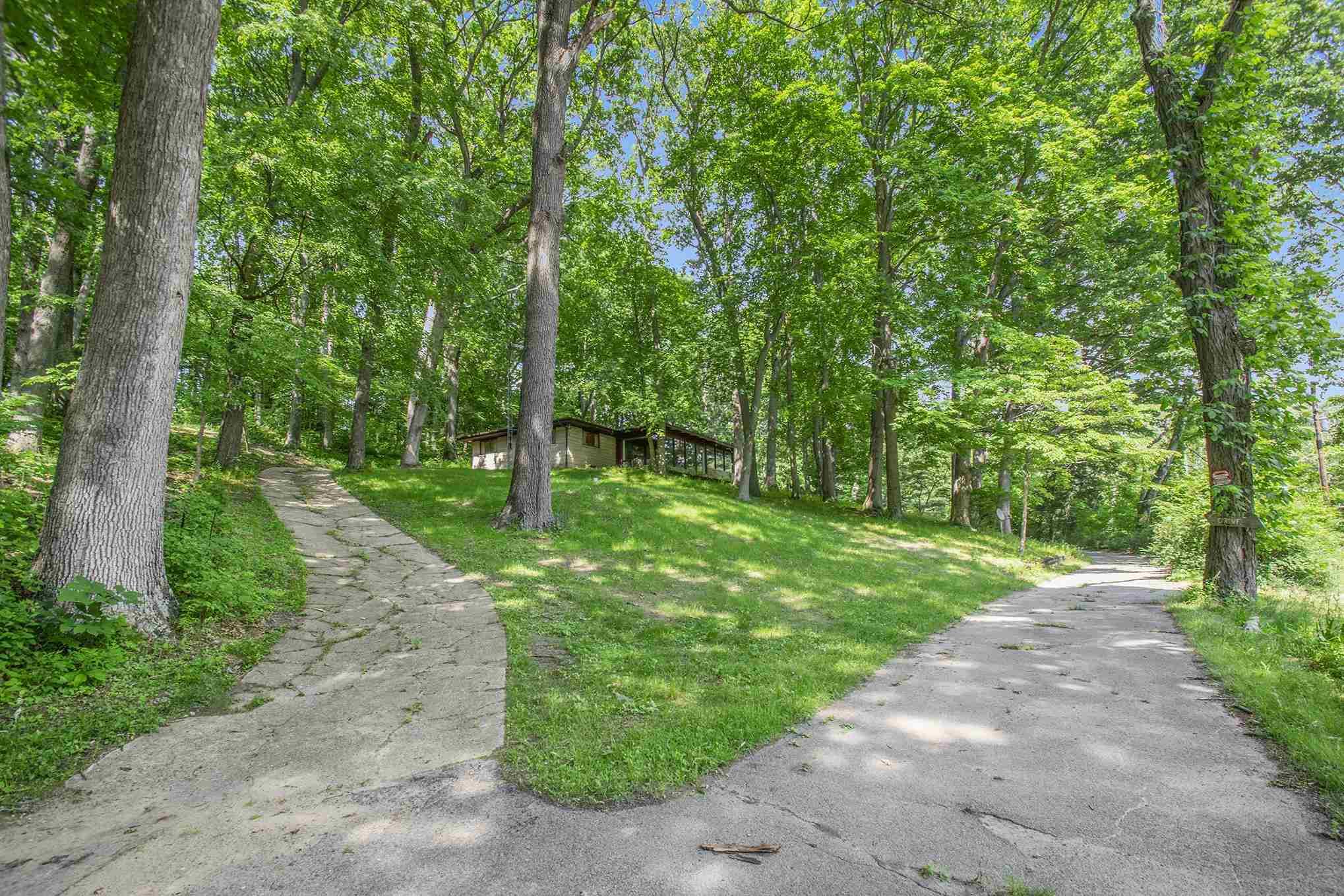 62650 Oak Road South Bend, IN 46614 - Photo 26 of 36 Gallery Image 26