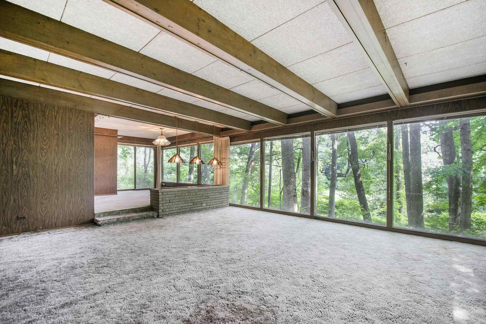 62650 Oak Road South Bend, IN 46614 - Photo 6 of 36 Gallery Image 6