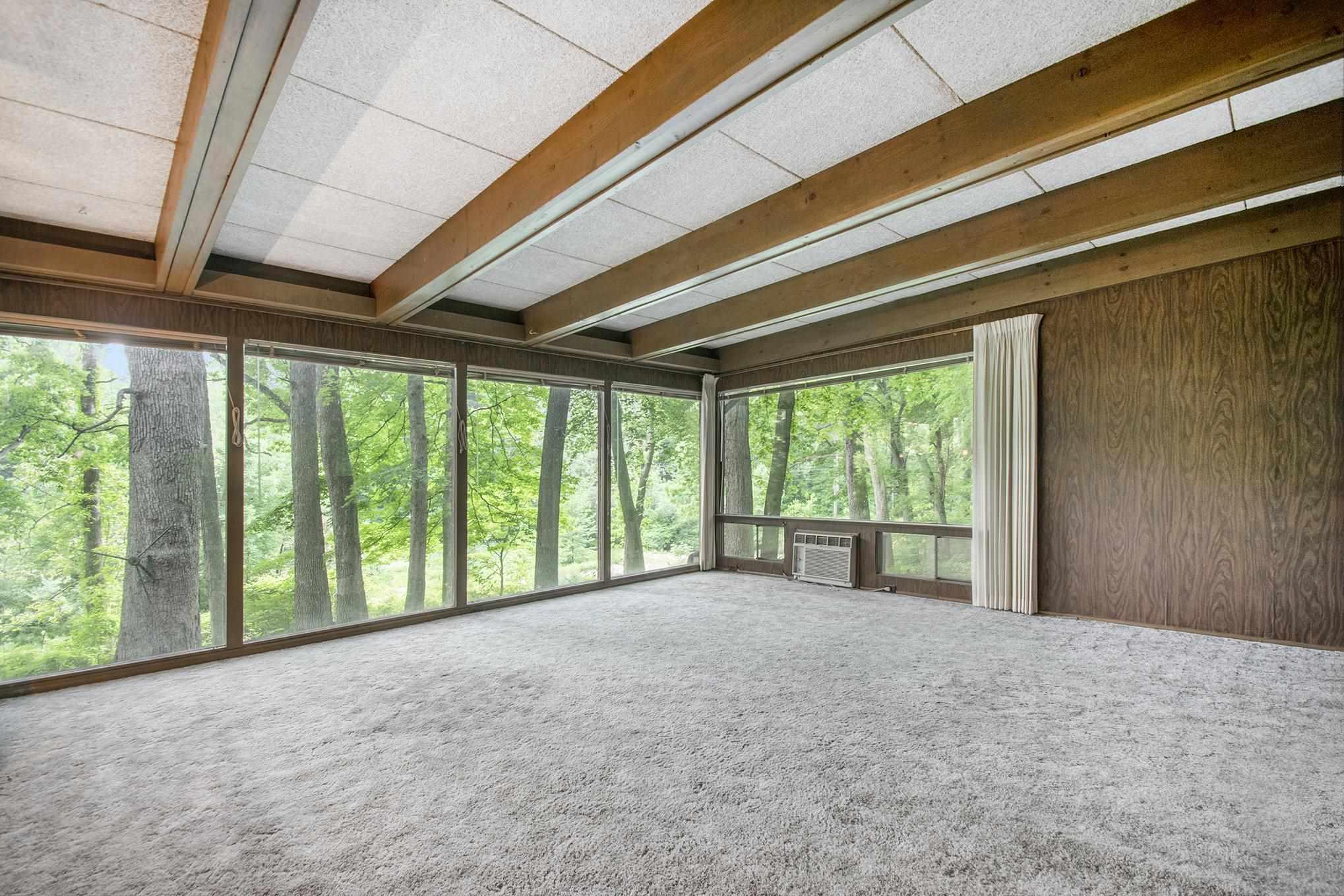 62650 Oak Road South Bend, IN 46614 - Photo 8 of 36 Gallery Image 8