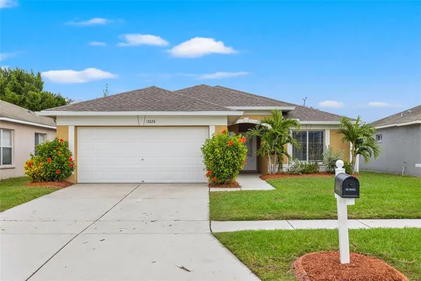 $2,300 | 12026 Cedarfield Drive, Riverview, FL 33579