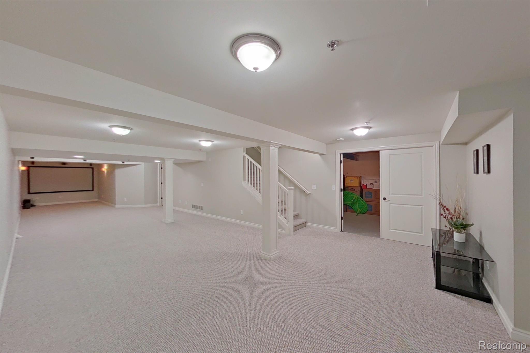 45890 South Stonewood Road Canton, MI 48187 - Photo 47 of 65 Gallery Image 47