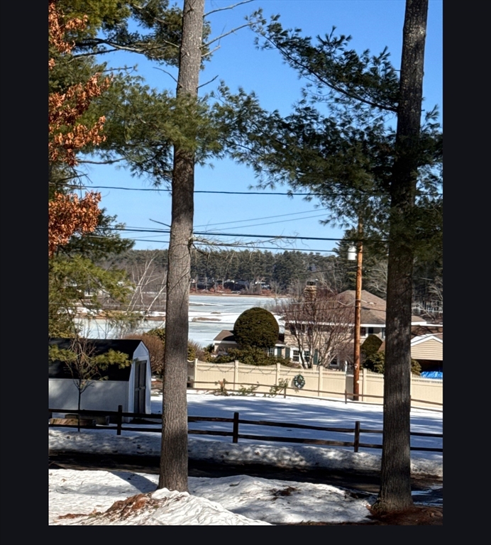 19 Lakeview Road North Brookfield, MA 01535 - Photo 2 of 18