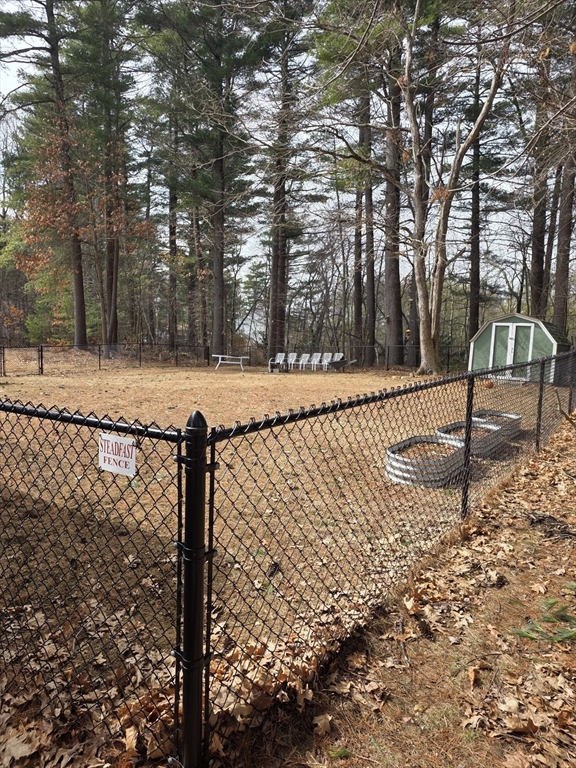 19 Lakeview Road North Brookfield, MA 01535 - Photo 7 of 18