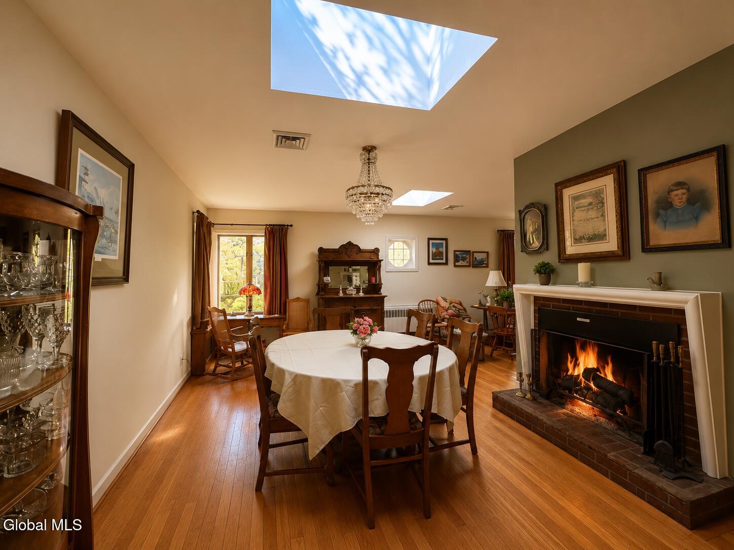 796 Feura Bush Road Bethlehem, NY 12054 - Photo 4 of 17 93F0ED3A-DD7A-4CA3-8994-853696858707