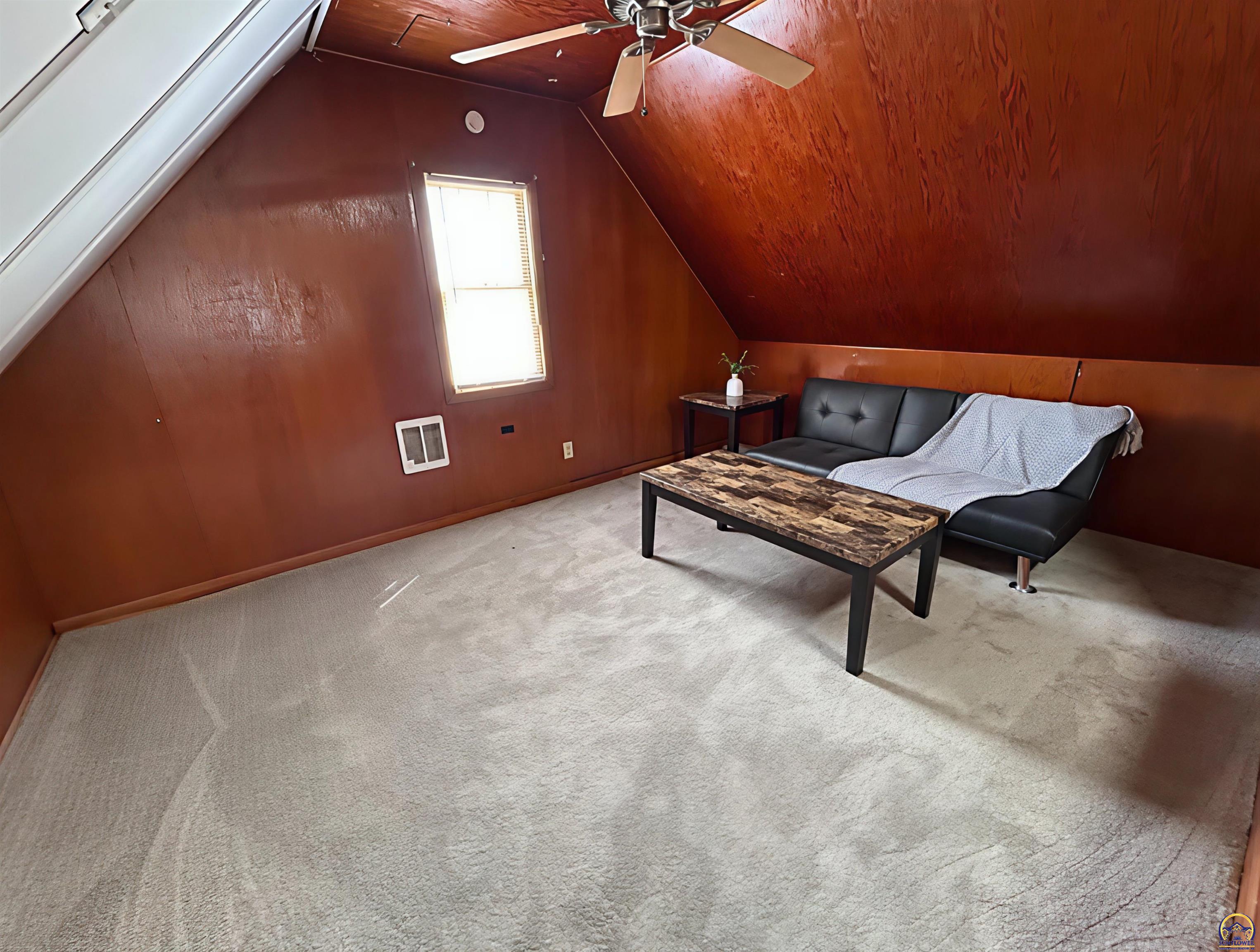 3720 Southwest 9th Street Topeka, KS 66606 - Photo 18 of 25