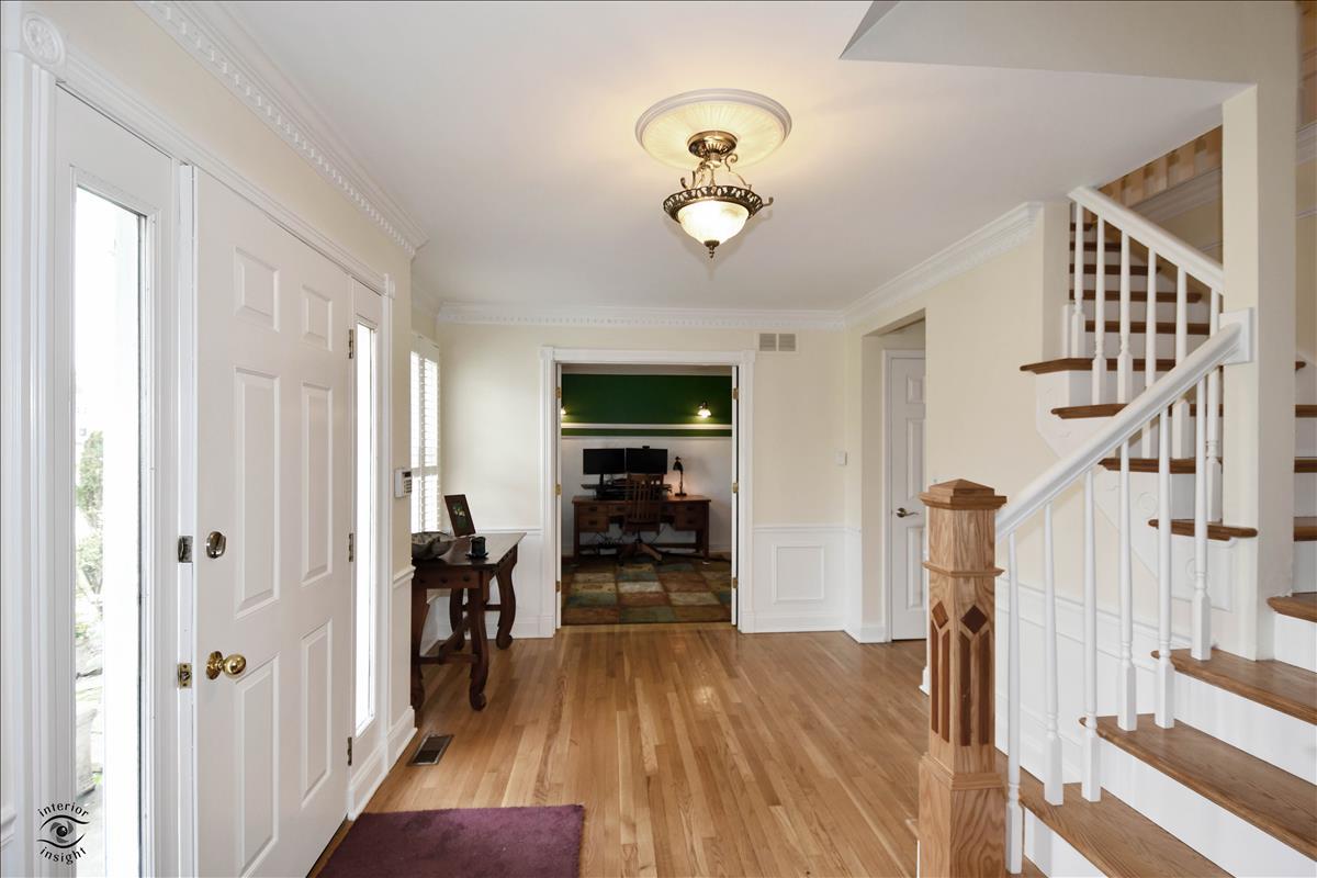 819 Highland Road Frankfort, IL 60423 - Photo 4 of 27