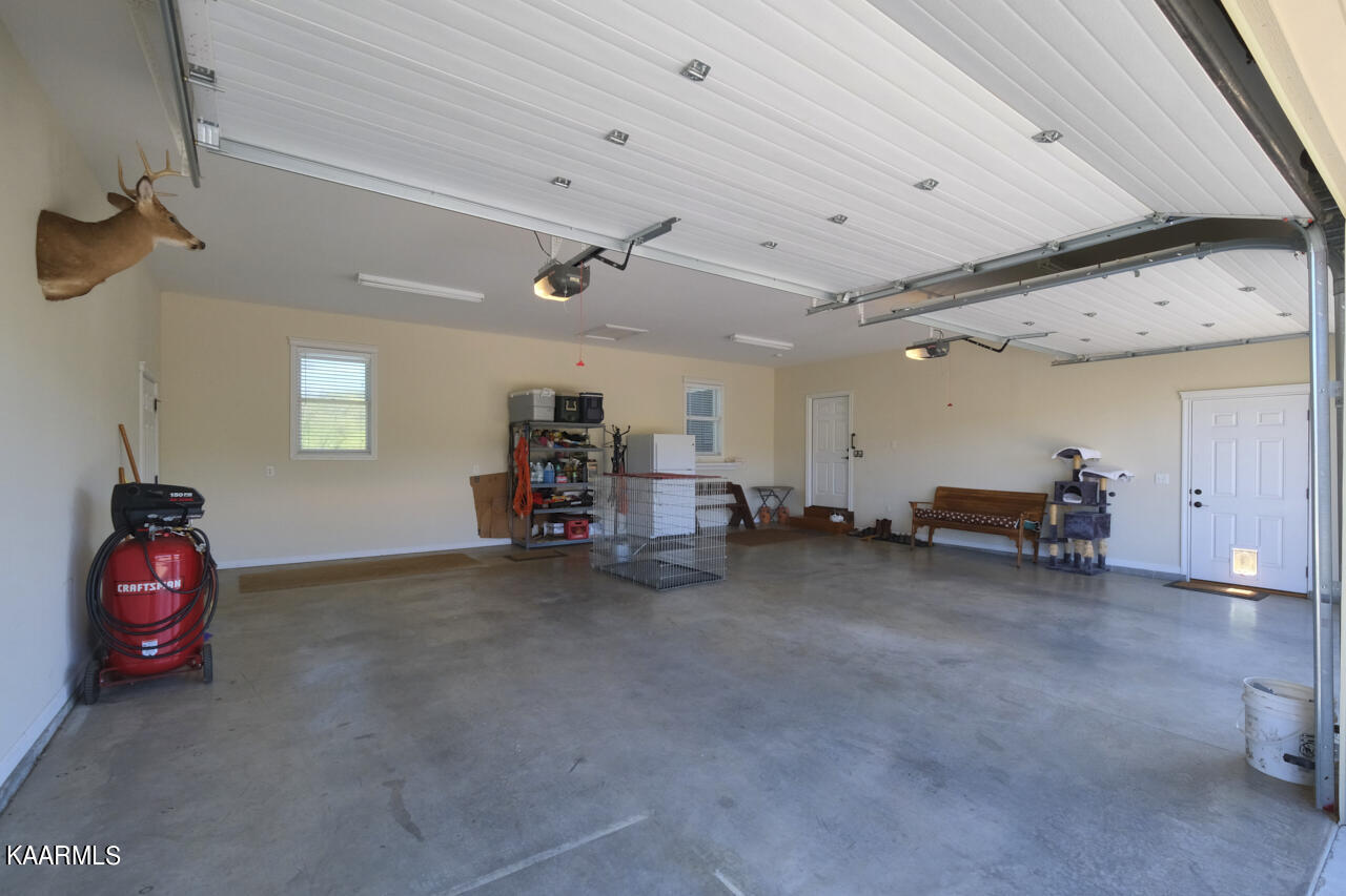 936 Cliff Top Road Blaine, TN 37709 - Photo 21 of 37 936 Cliff Top Rd 28