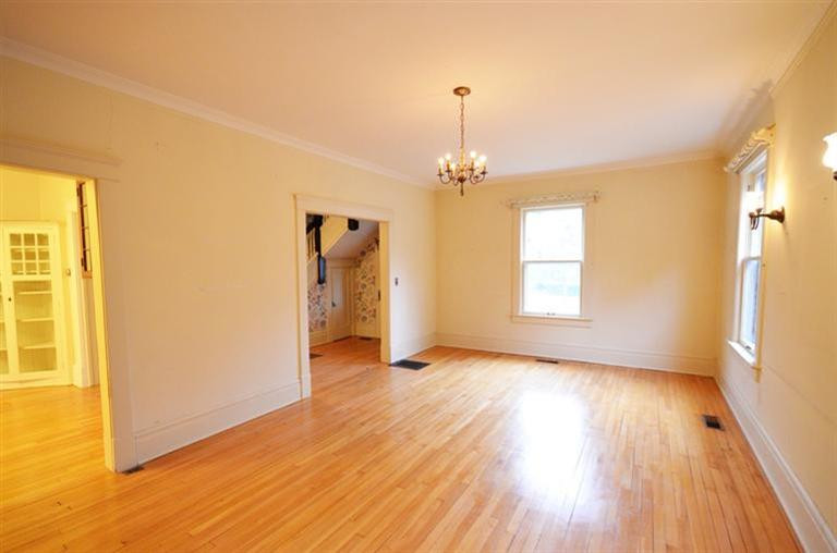 1056 Ferdon Road Ann Arbor, MI 48104 - Photo 3 of 34 Photo 3