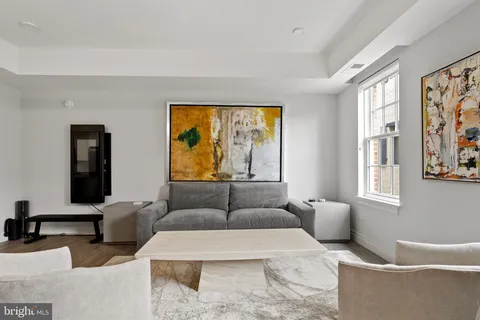 $895,900 | 225 Strand Street, Unit 202, Alexandria, VA 22314