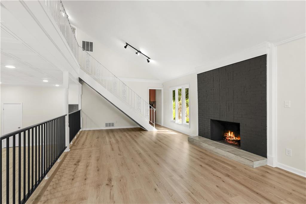 6985 Butner Road Atlanta, GA 30349 - Photo 7 of 41