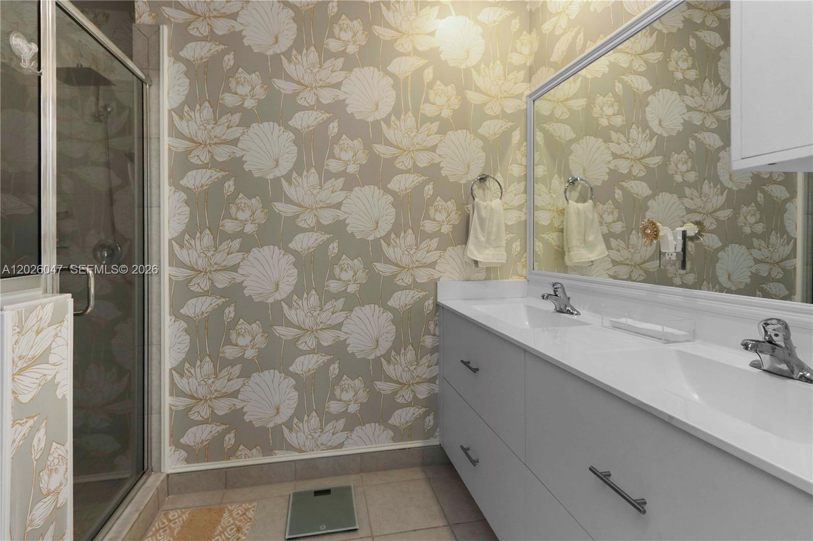12862 Southwest 231st Street Miami, FL 33170 - Photo 22 of 30 a bathroom with a sink and mirror