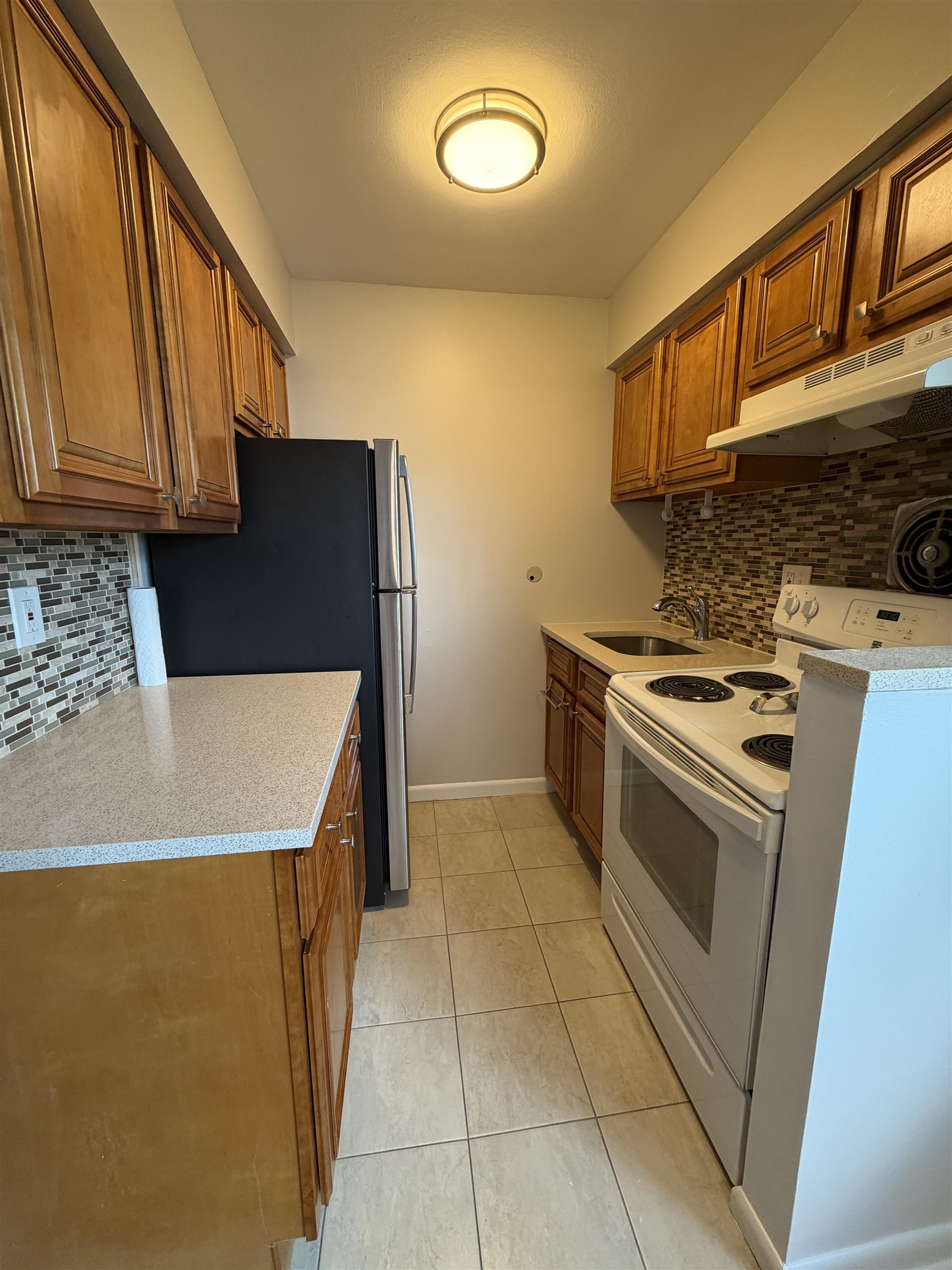 310 70th Street Guttenberg, NJ 07093 - Photo 4 of 13