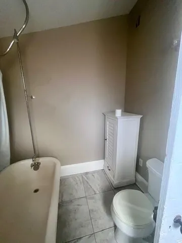 $1,600 | 2501 Burgundy Street, New Orleans, LA 70117