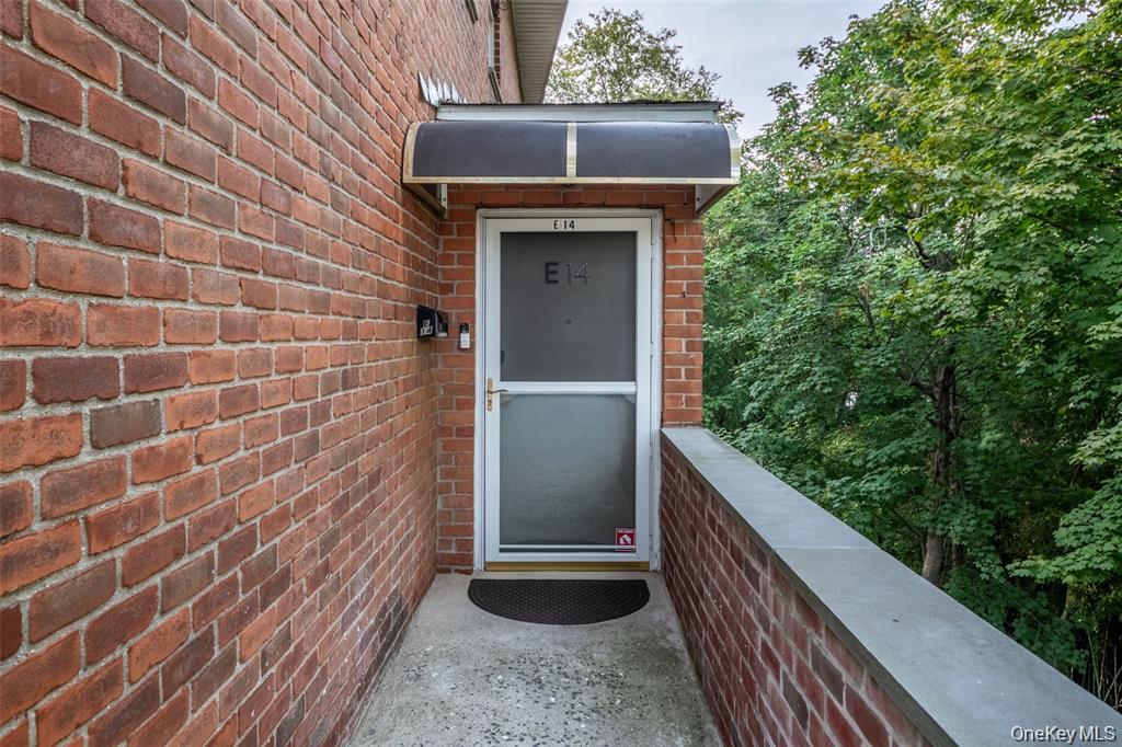 673 Pelham Road, Unit E14 New Rochelle, NY 10805 - Photo 5 of 34 Gallery Image 5