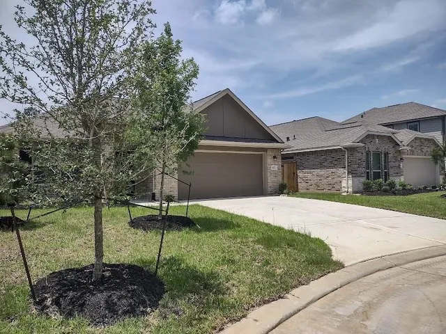 $1,795 | 1420 Cantabria Court, Conroe, TX 77301