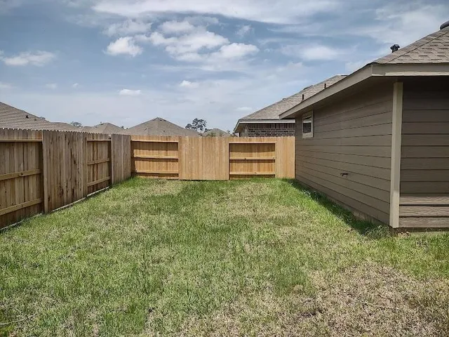 $1,795 | 1420 Cantabria Court, Conroe, TX 77301