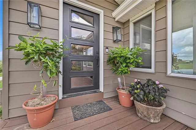 $1,400,000 | 16695 B Highway, Smithville, MO 64089