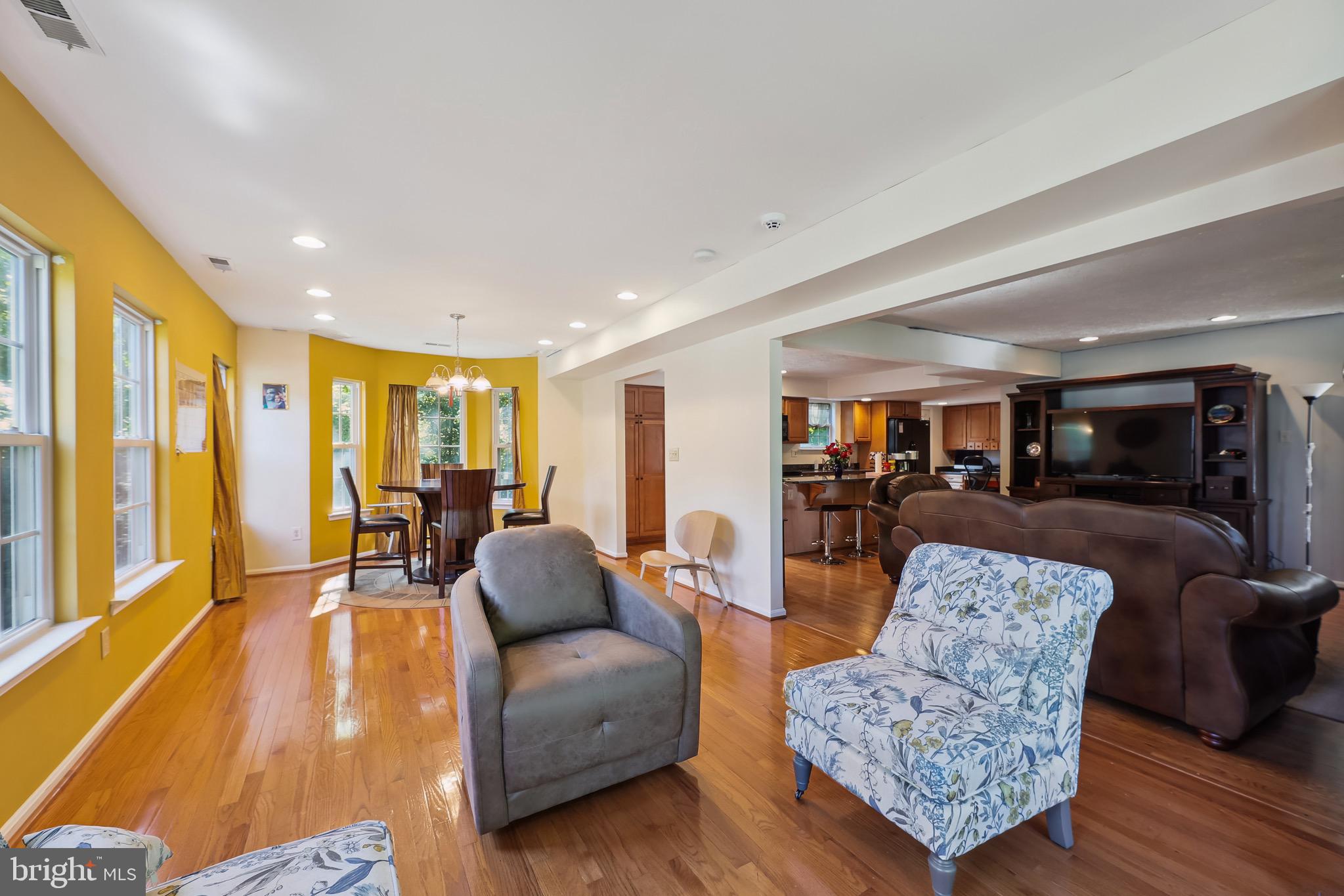 9571 Fort Foote Road Fort Washington, MD 20744 - Photo 8 of 35 Gallery Image 8