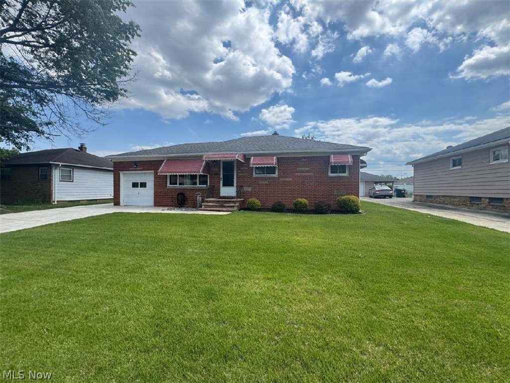 7287 Maplewood Road Parma, OH 44130 - Photo 1 of 35 Gallery Image 1
