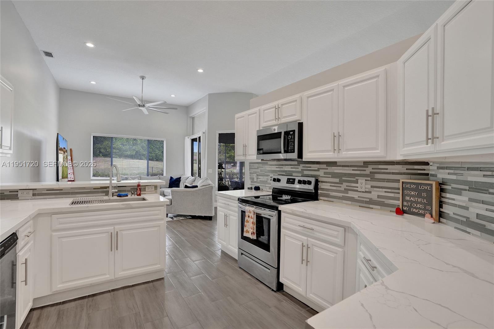 8795 Northwest 76th Place Tamarac, FL 33321 - Photo 11 of 69