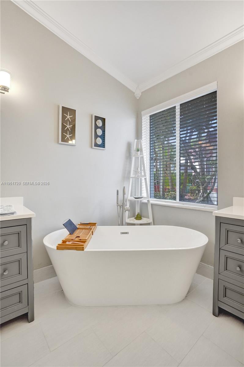 8795 Northwest 76th Place Tamarac, FL 33321 - Photo 21 of 69