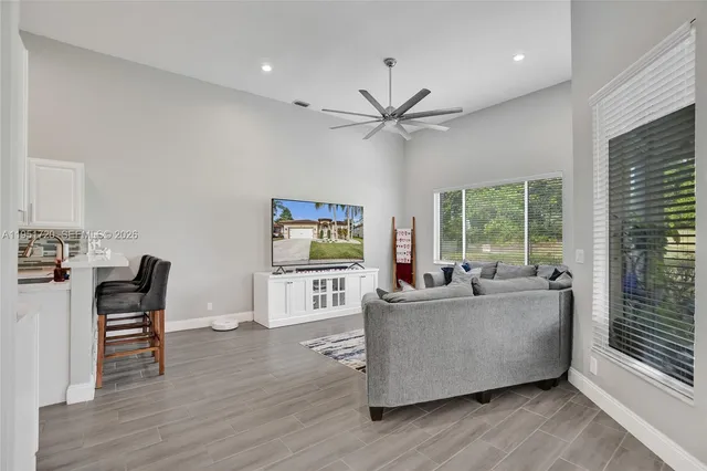 $650,000 | 8795 Northwest 76th Place, Tamarac, FL 33321