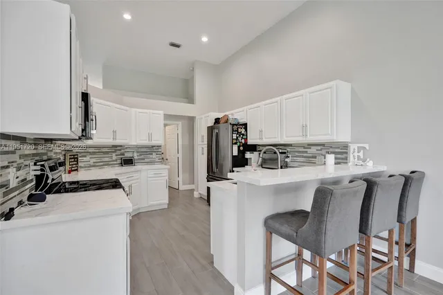 $650,000 | 8795 Northwest 76th Place, Tamarac, FL 33321