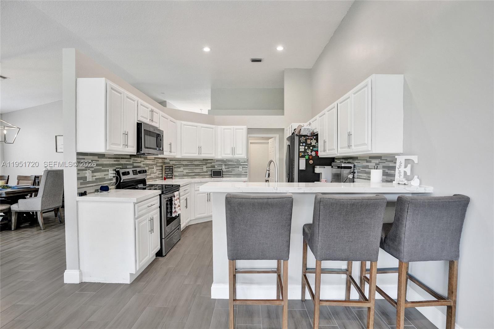 8795 Northwest 76th Place Tamarac, FL 33321 - Photo 10 of 69