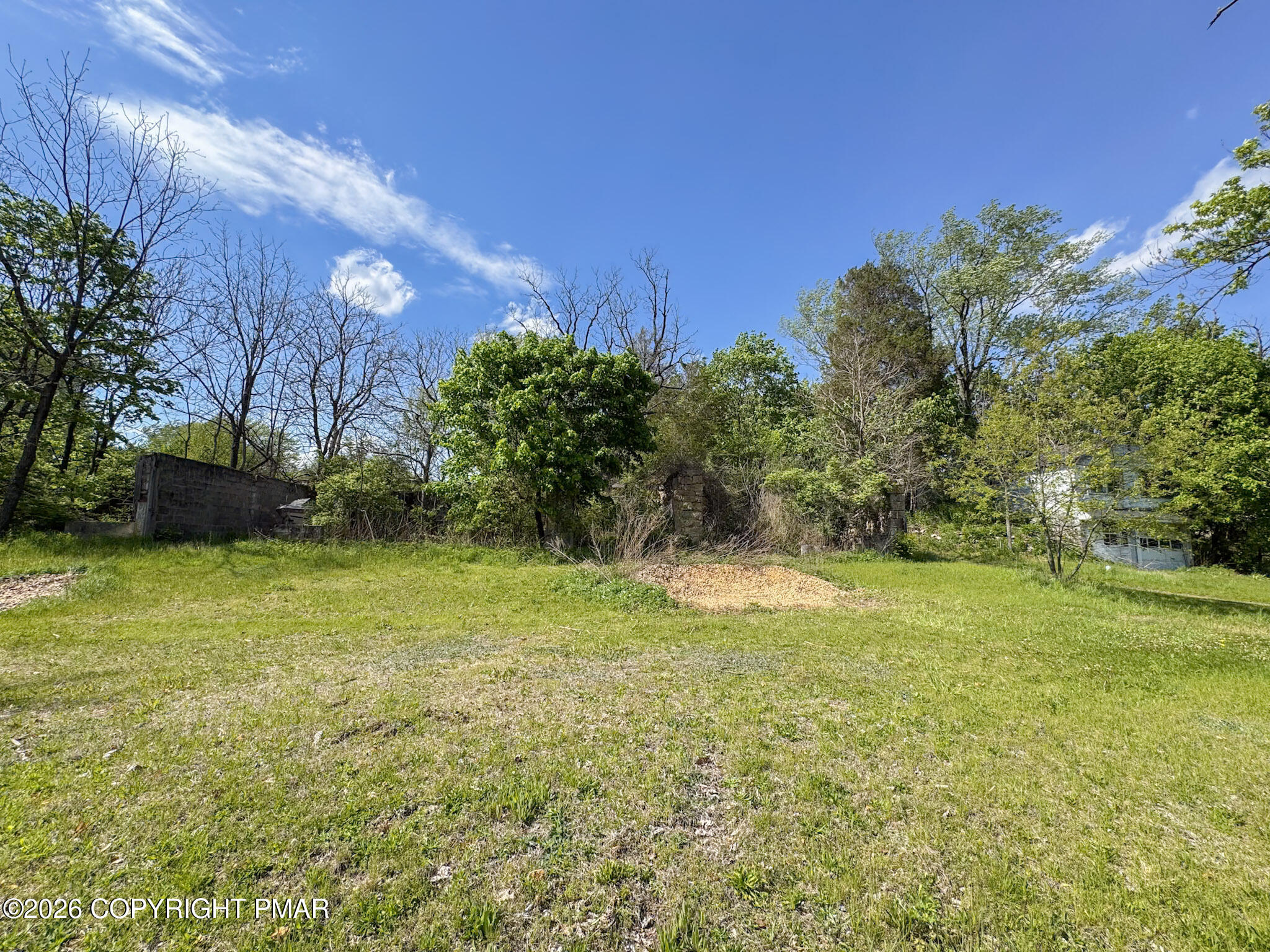 279 East Lizard Creek Road Lehighton, PA 18235 - Photo 21 of 25 a view of a yard