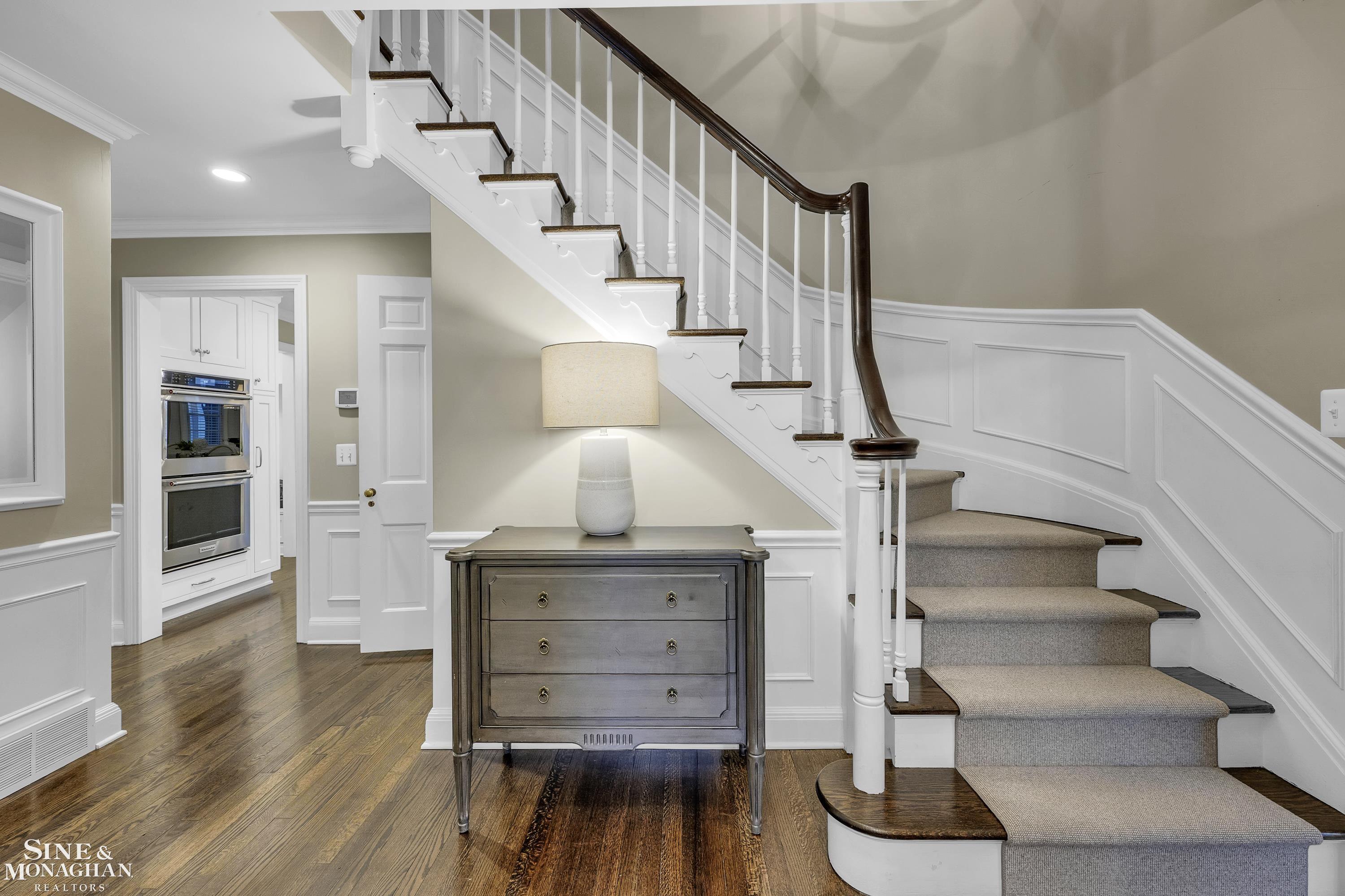 276 Cloverly Road Grosse Pointe Farms, MI 48236 - Photo 4 of 75