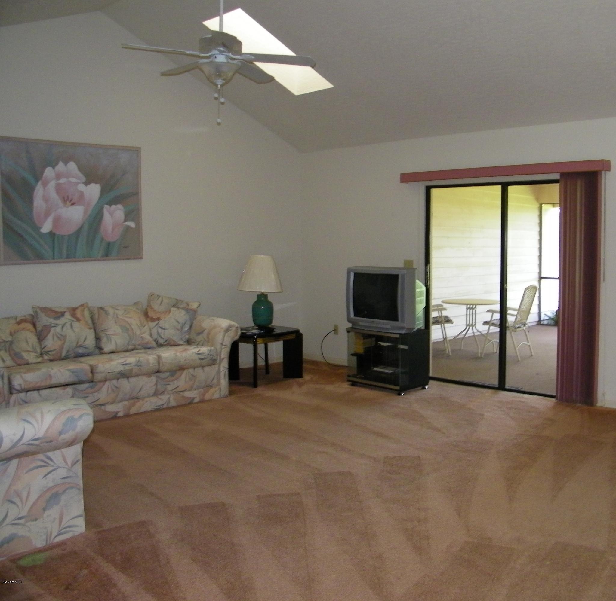 844 Ridge Lake Drive Melbourne, FL 32940 - Photo 8 of 29 Huge Living Room