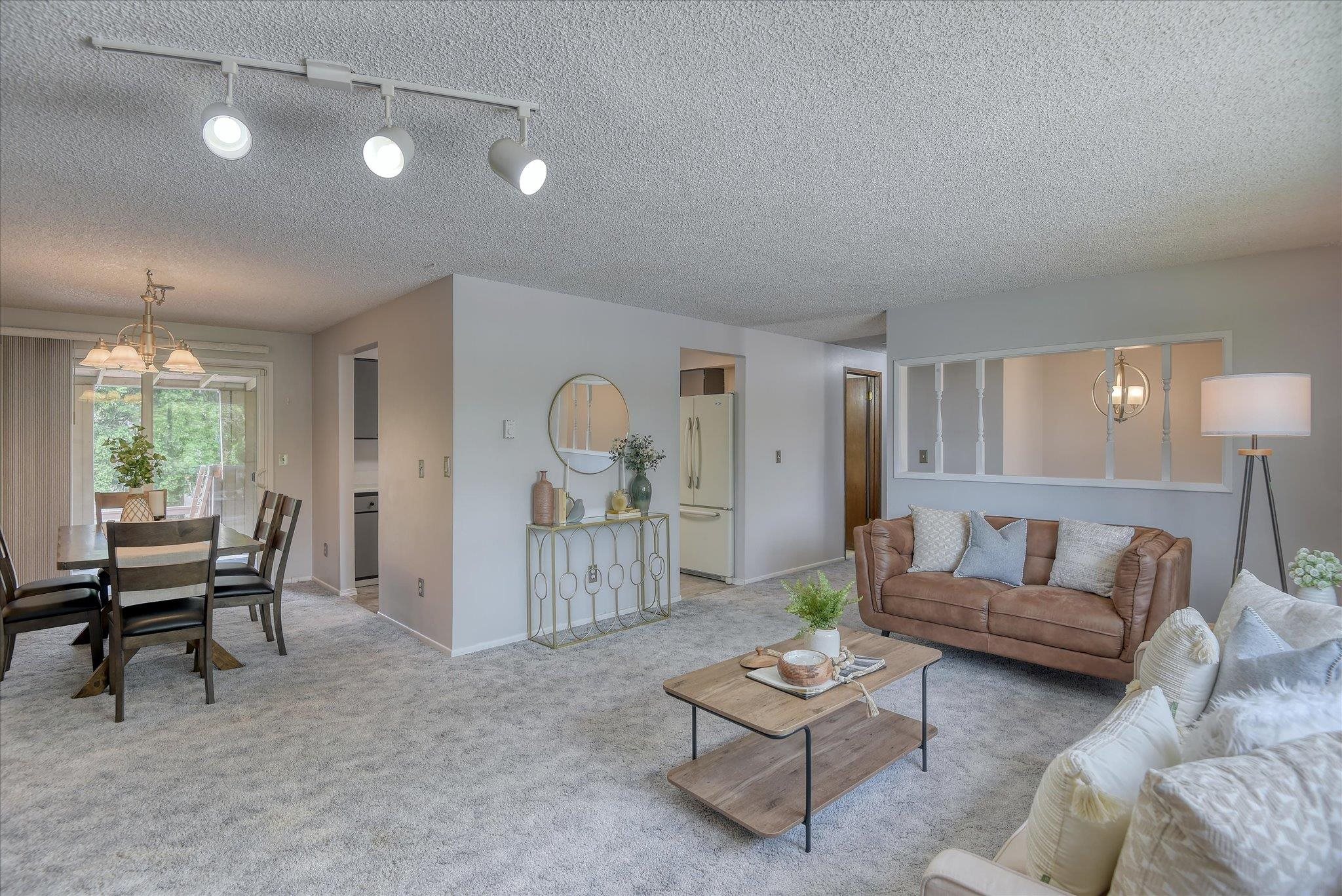 3107 North Lily Road Spokane Valley, WA 99212 - Photo 3 of 42 Gallery Image 3