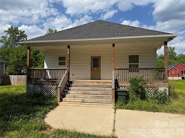$299,900 | 209 Sheffield Drive, York, SC 29745