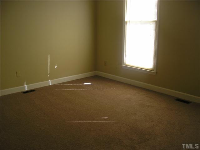 3505 Berdan Court Raleigh, NC 27616 - Photo 5 of 8