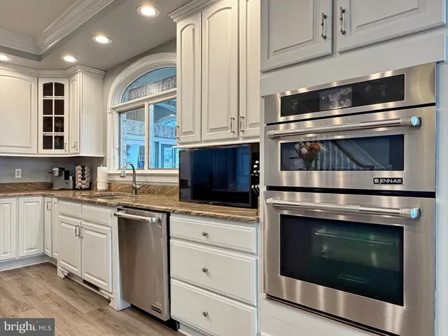 $1,625,000 | 11260 Keokee Court, Newburg, MD 20664