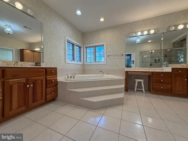 $1,650,000 | 11260 Keokee Court, Newburg, MD 20664