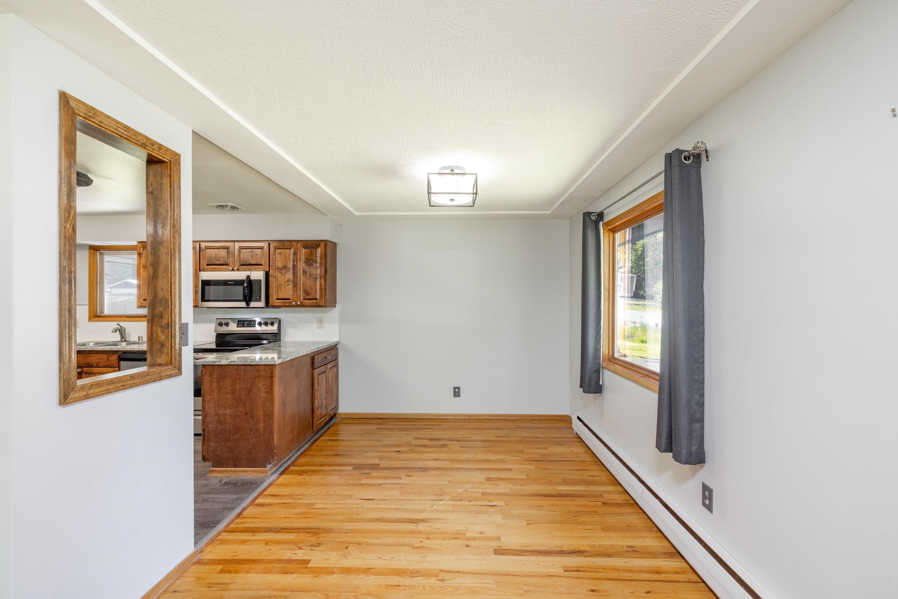 2609 West Waikiki Road Spokane, WA 99218 - Photo 9 of 30
