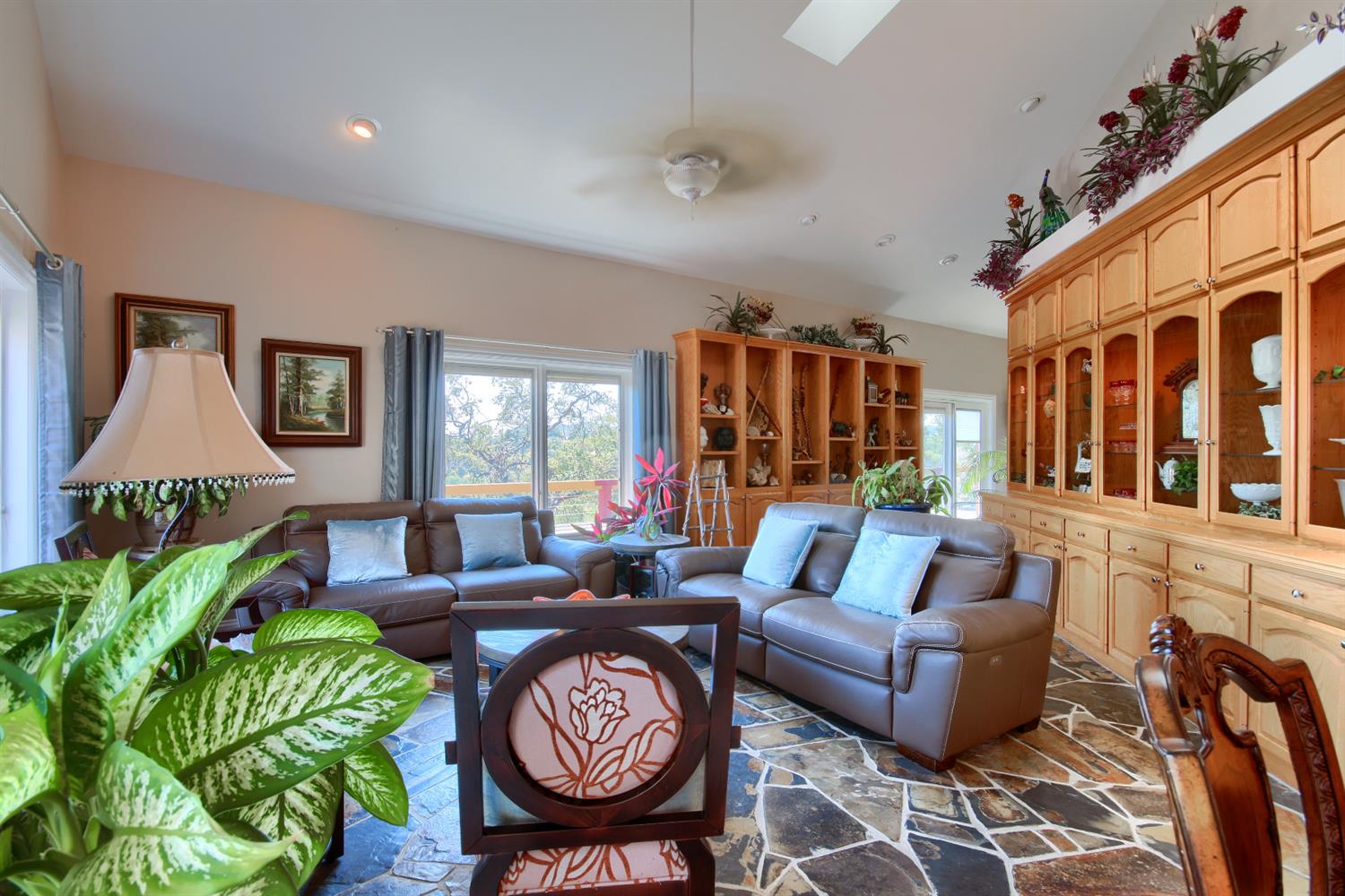 45806 Strawberry Road Coarsegold, CA 93614 - Photo 11 of 64 Gallery Image 11