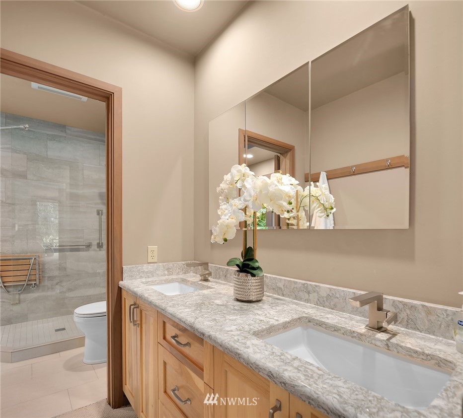 16313 Kelly Road Northeast Duvall, WA 98019 - Photo 32 of 40 Gallery Image 32