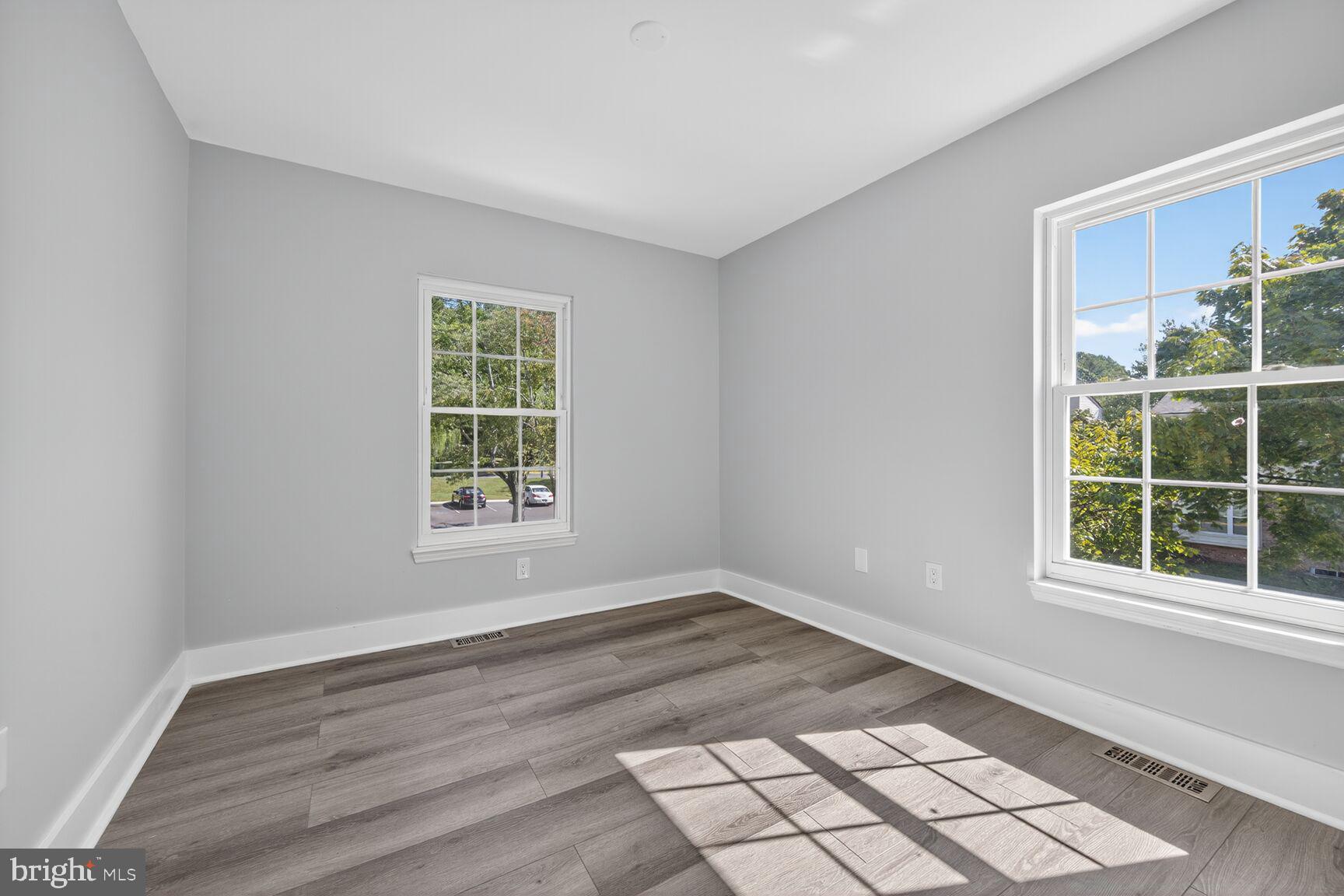 12 Tynewick Court Silver Spring, MD 20906 - Photo 21 of 35 Bedroom 3