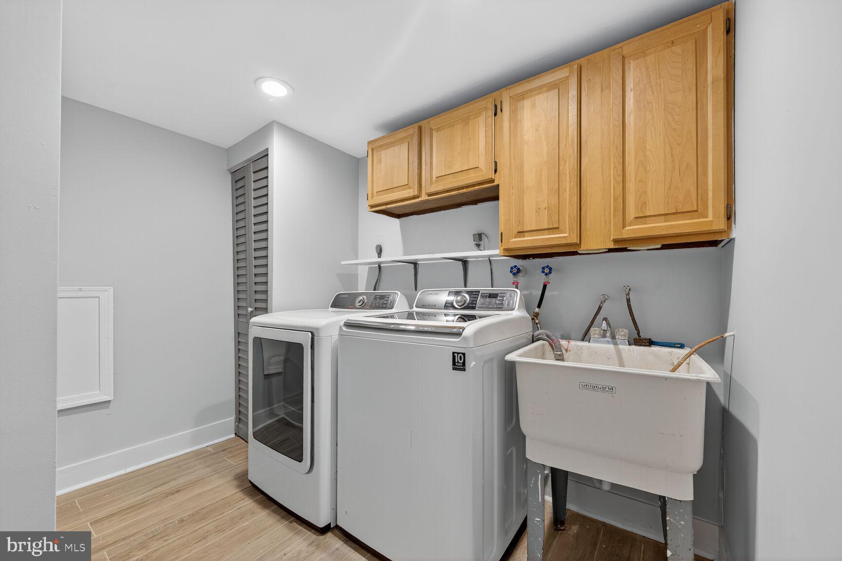 12 Tynewick Court Silver Spring, MD 20906 - Photo 28 of 35 Laundry Room