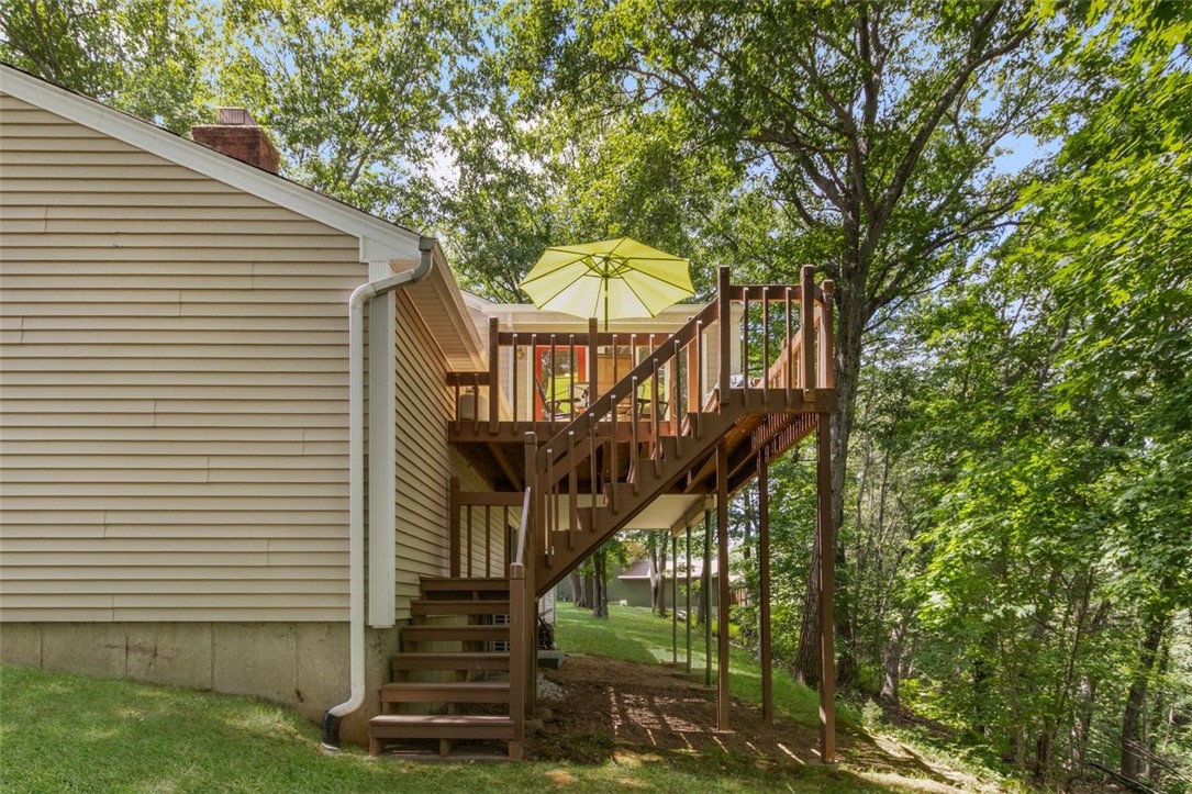 123 Hines Farm Road Cranston, RI 02921 - Photo 35 of 38