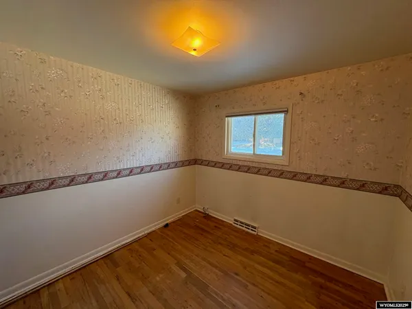 $369,000 | 685 Cedar Street, Lander, WY 82520