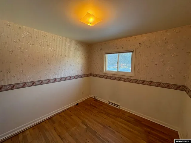 $369,000 | 685 Cedar Street, Lander, WY 82520