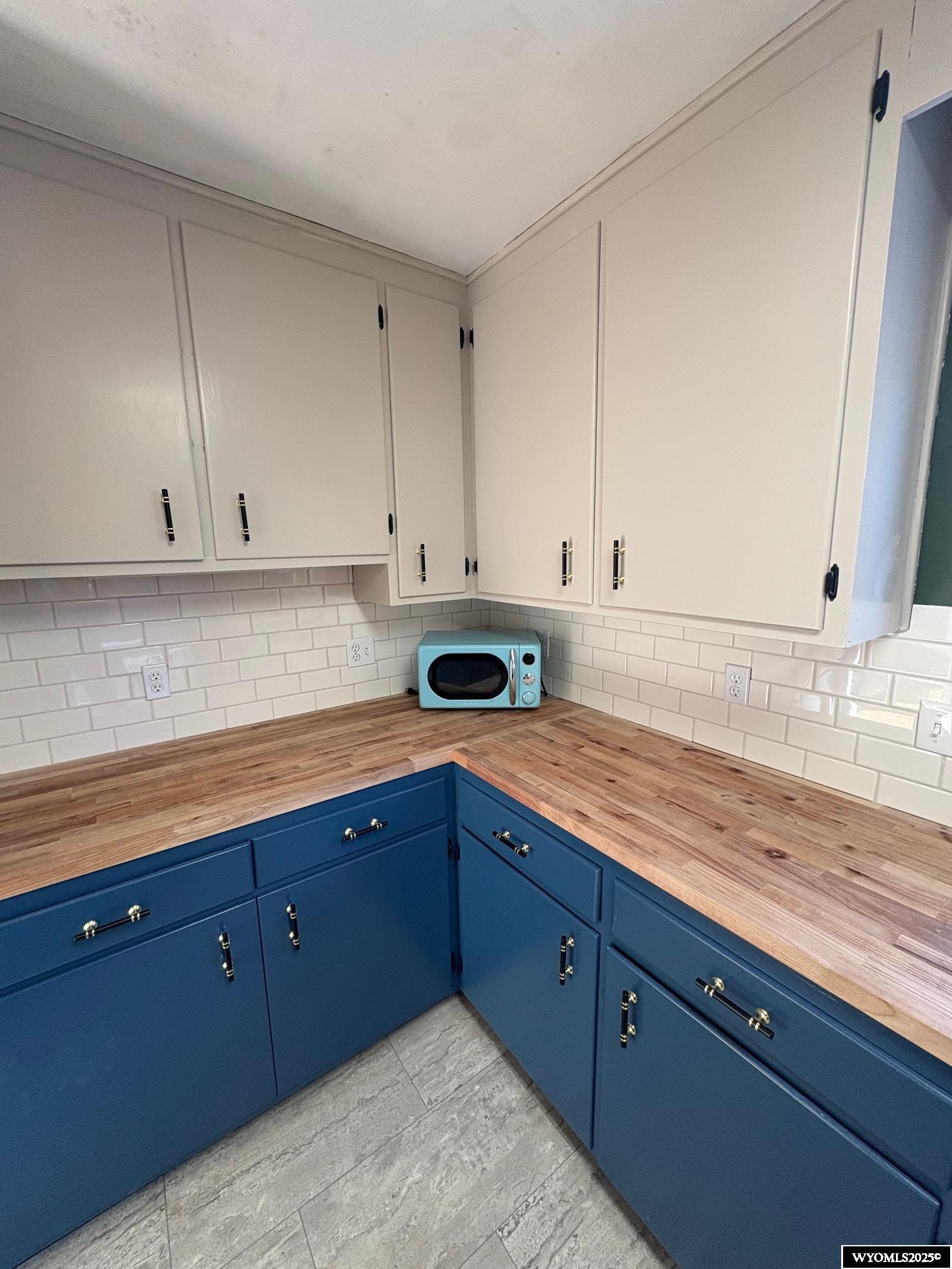 685 Cedar Street Lander, WY 82520 - Photo 26 of 34