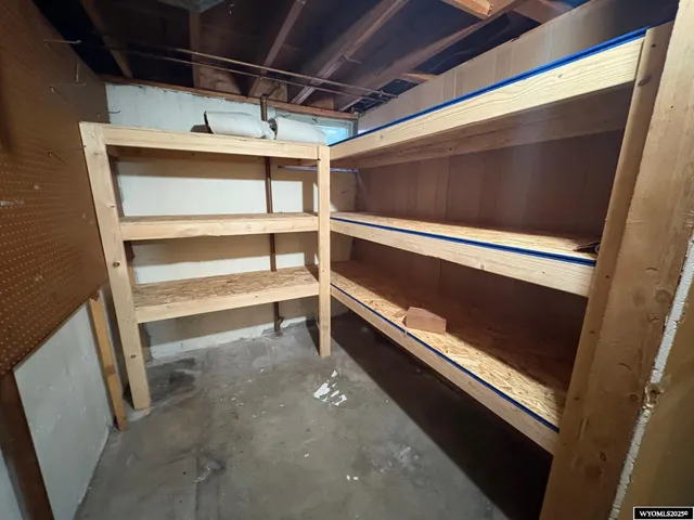 $369,000 | 685 Cedar Street, Lander, WY 82520