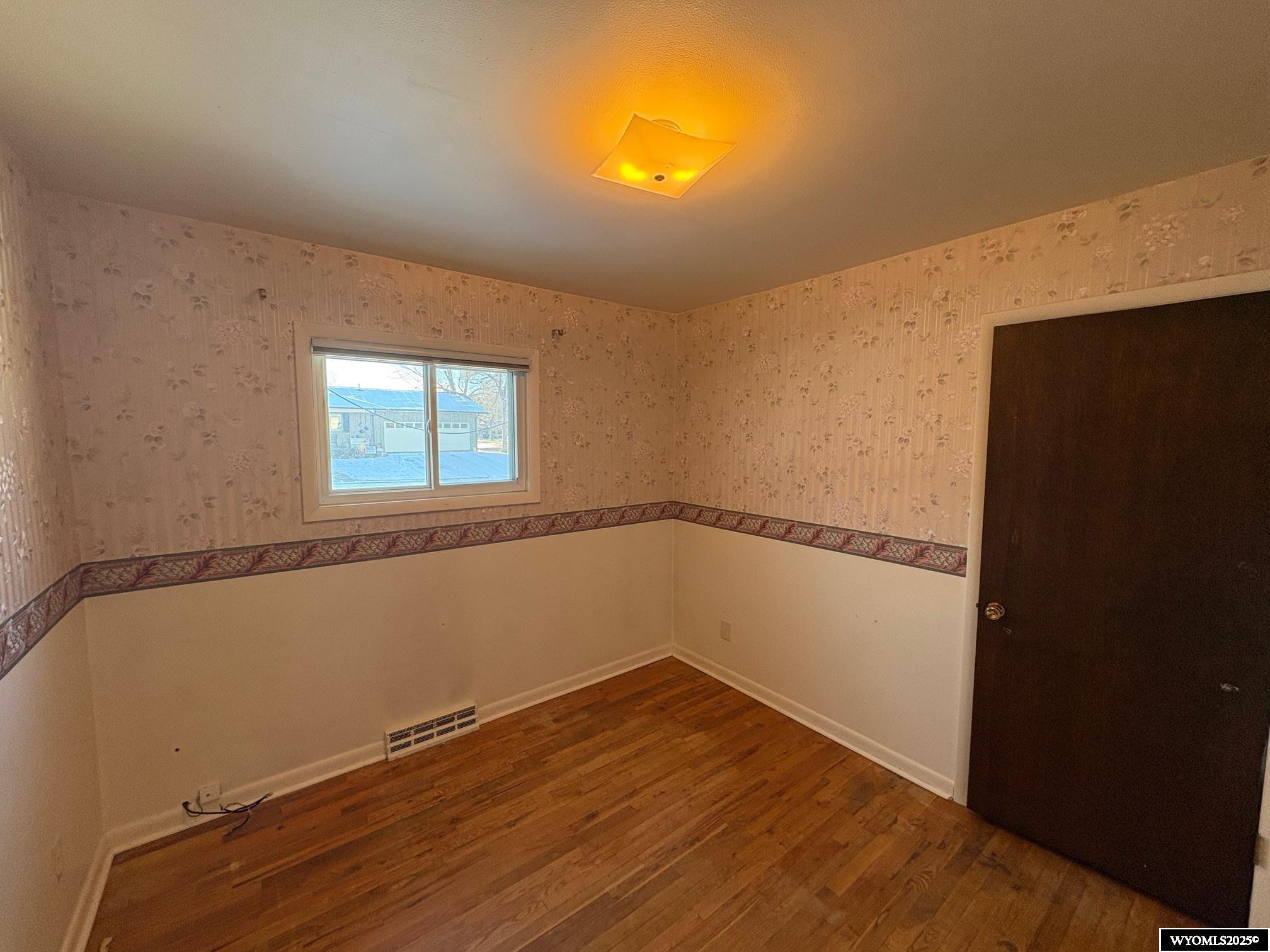 685 Cedar Street Lander, WY 82520 - Photo 10 of 34