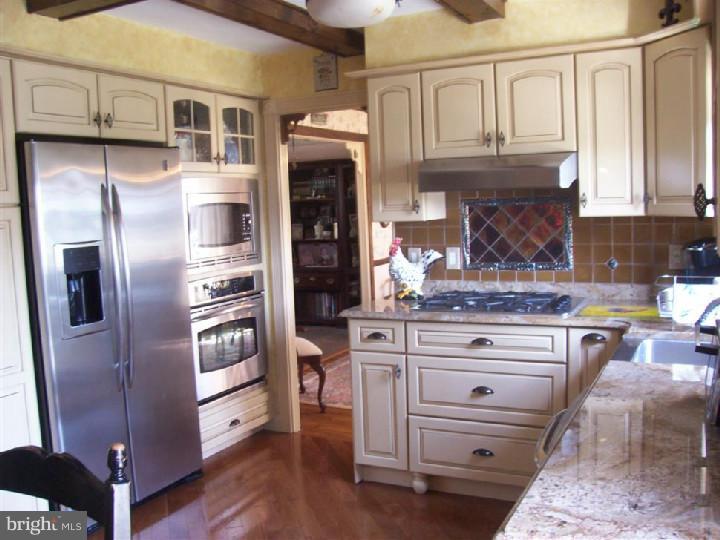 1630 Red Oak Road Williamstown, NJ 08094 - Photo 9 of 25 Kitchen