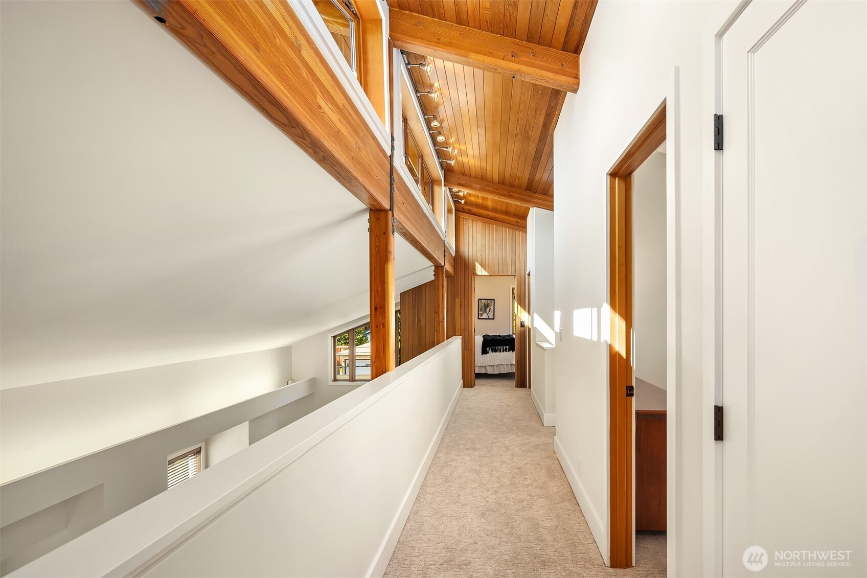 543 North 83rd Street Seattle, WA 98103 - Photo 19 of 40