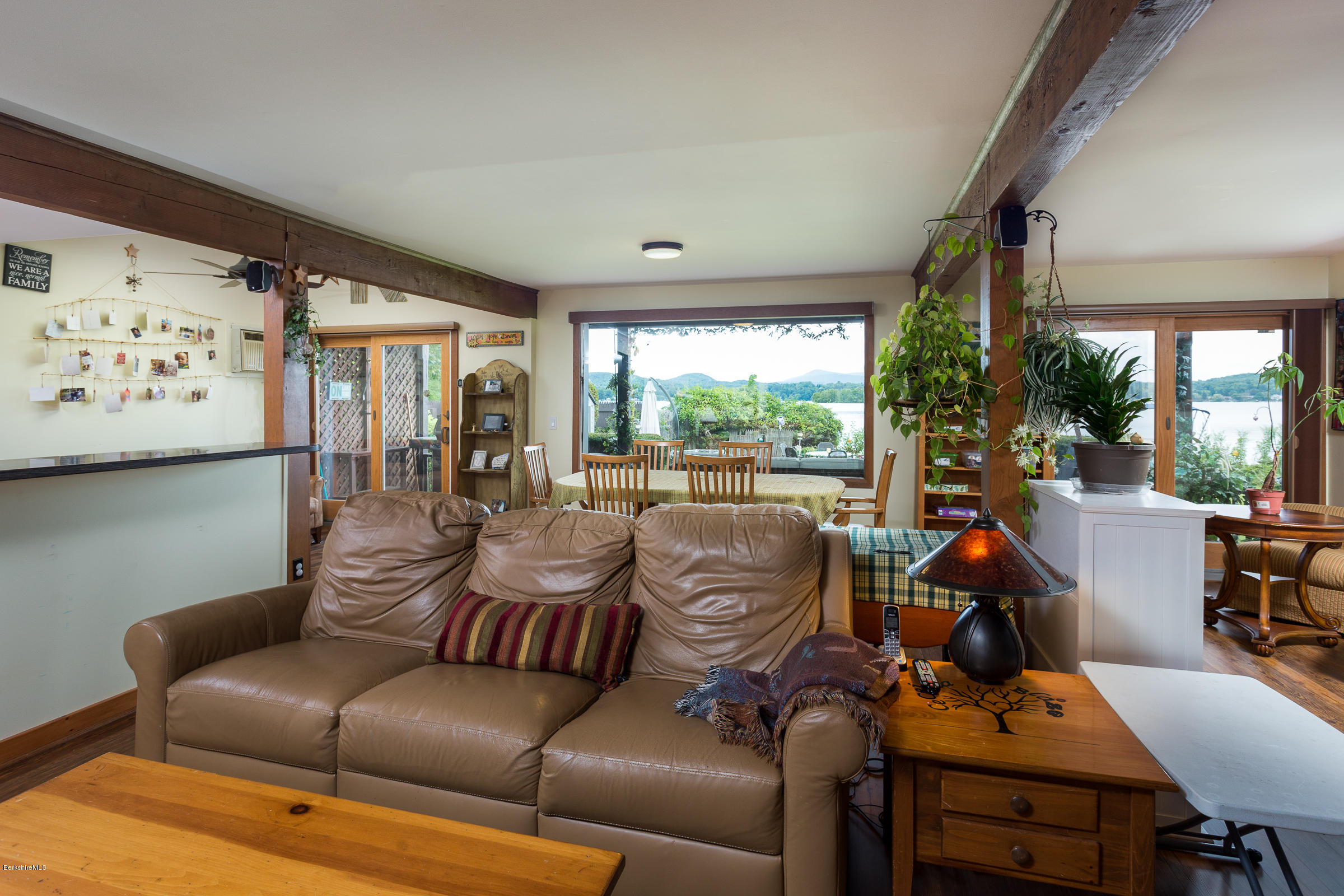 20 Waubeek Road Pittsfield, MA 01201 - Photo 7 of 18 Family Room